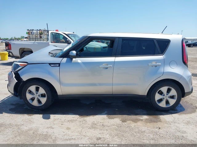 KNDJN2A27G7844393 KIA Soul
