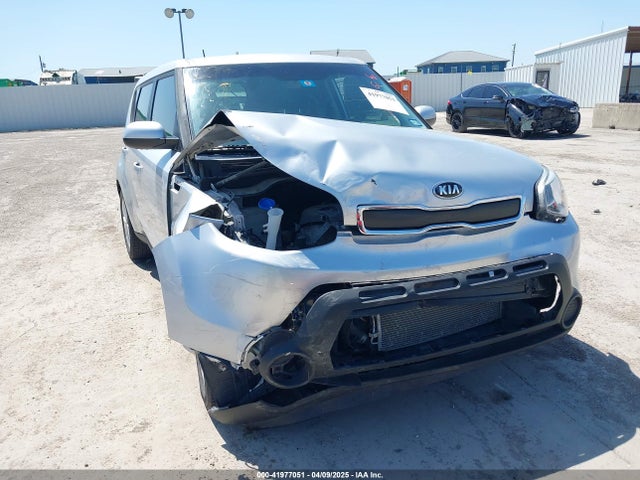 KNDJN2A27G7844393 KIA Soul