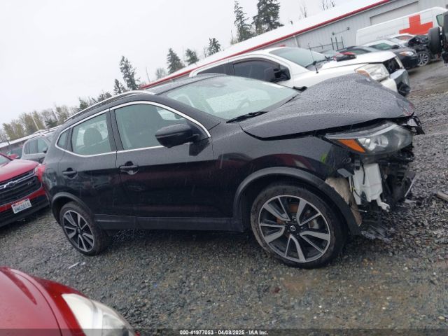 JN1BJ1CR4JW293991 Nissan Rogue Sport Sl