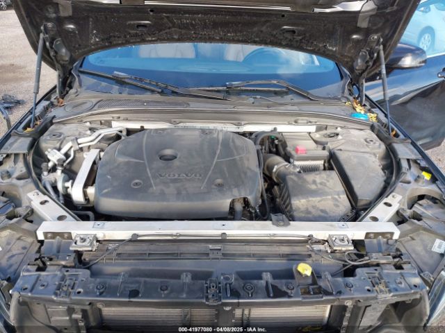 LVY982AK2JP023132 Volvo S90 T5 Momentum