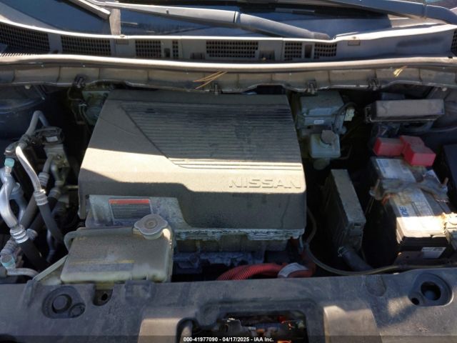 1N4AZ1CP0JC302189 Nissan Leaf Sl