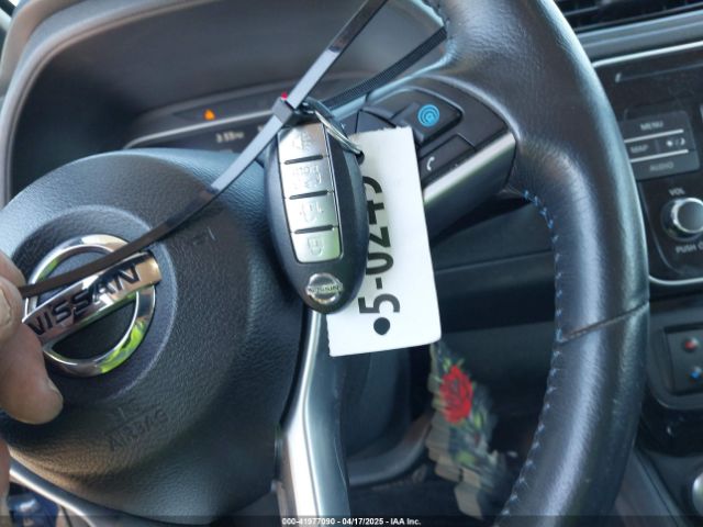 1N4AZ1CP0JC302189 Nissan Leaf Sl
