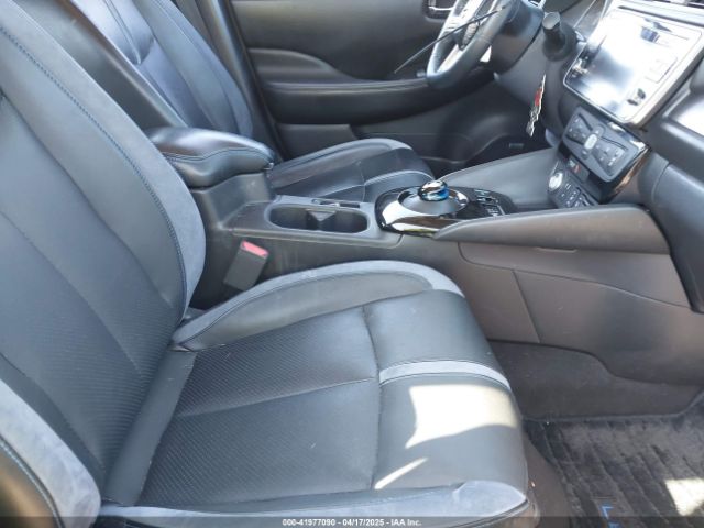 1N4AZ1CP0JC302189 Nissan Leaf Sl