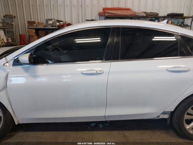 1C3CCCAB7GN186272 Chrysler 200 Limited Platinum