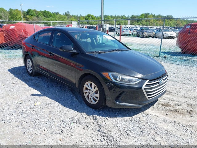 2018 5NPD74LF0JH401301 main image