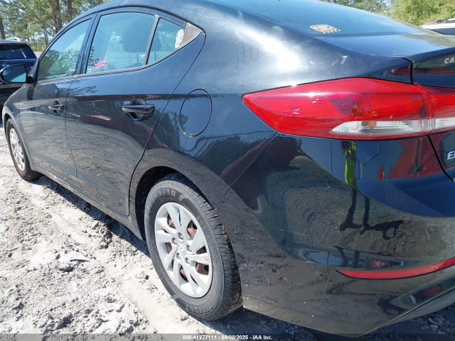 Hyundai ELANTRA SE 2018 5NPD74LF0JH401301 Image 6
