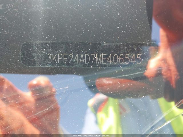 3KPF24AD7ME406545 KIA Forte Lxs