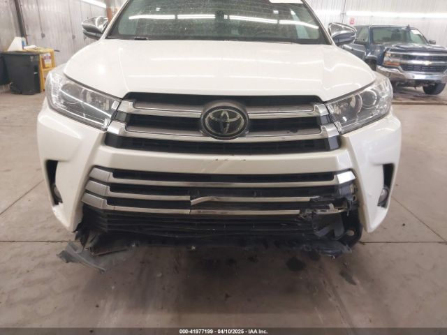 5TDDZRFH3JS907770 Toyota Highlander Limited