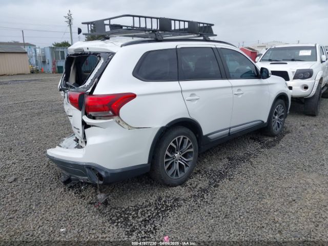 2016 MITSUBISHI OUTLANDER JA4AZ3A31GZ000710 Photo 3