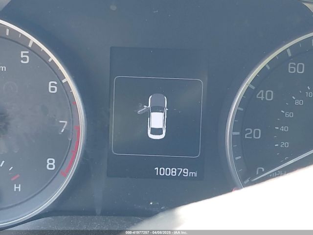 5NPD84LF1JH235707 Hyundai ELANTRA SEL