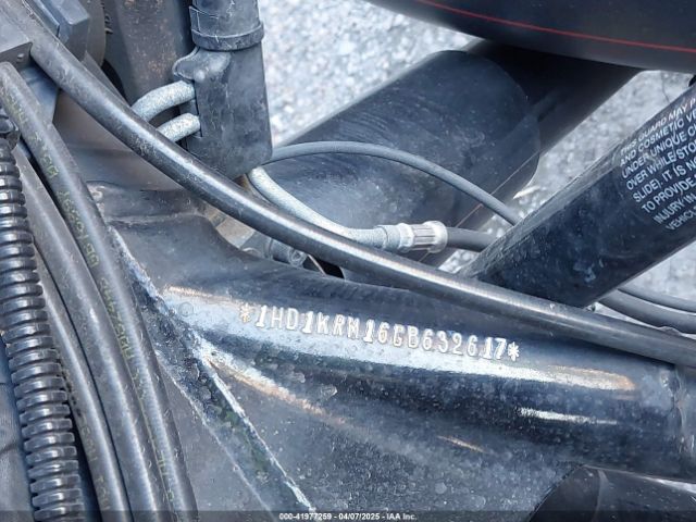 2016 HARLEY-DAVIDSON FLHXS 1HD1KRM16GB632617 Photo 9