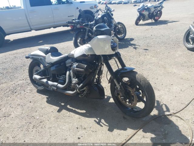 2017 HARLEY-DAVIDSON FXSE 1HD1TG933HB957559