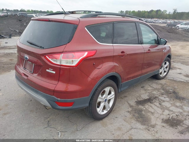 1FMCU0GX9GUA72527 Ford ESCAPE SE