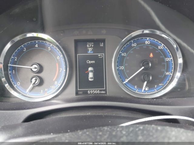 5YFBURHE6HP646100 Toyota Corolla Se Special Edition
