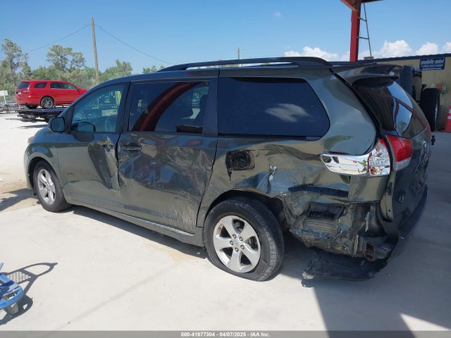 Продаж на аукціоні авто 2014 Toyota Sienna Le V6 8 Passenger, vin: 5TDKK3DC9ES423561, номер лоту: 41977304
