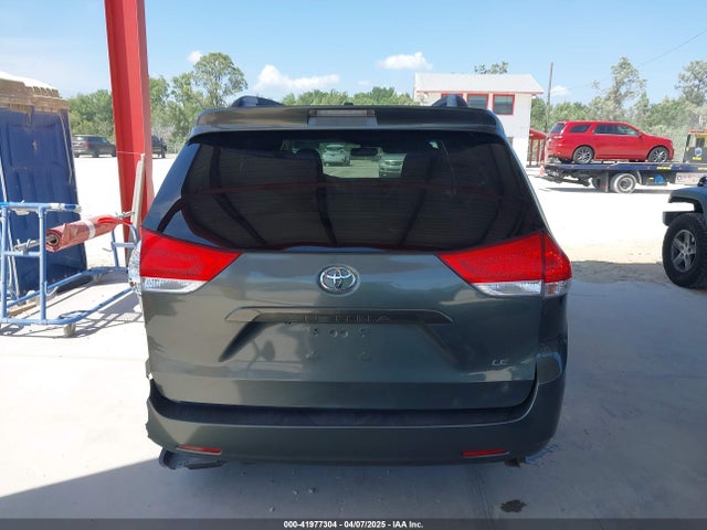 Продаж на аукціоні авто 2014 Toyota Sienna Le V6 8 Passenger, vin: 5TDKK3DC9ES423561, номер лоту: 41977304