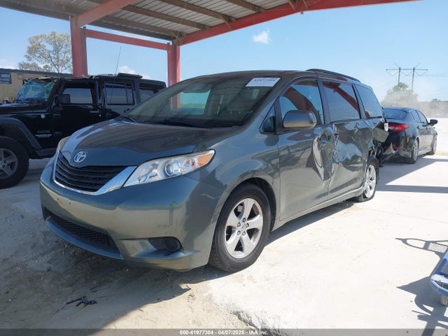 Продаж на аукціоні авто 2014 Toyota Sienna Le V6 8 Passenger, vin: 5TDKK3DC9ES423561, номер лоту: 41977304