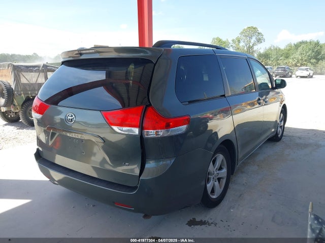 Продаж на аукціоні авто 2014 Toyota Sienna Le V6 8 Passenger, vin: 5TDKK3DC9ES423561, номер лоту: 41977304