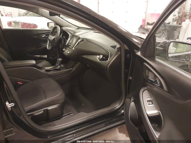 1G1ZE5ST8GF295765 Chevrolet MALIBU 1LT