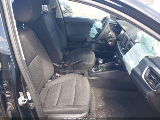 3KPA24AB6JE061092 KIA RIO LX