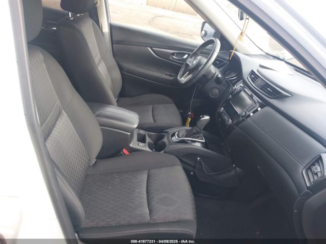 JN8AT2MV7KW400400 Nissan ROGUE SV
