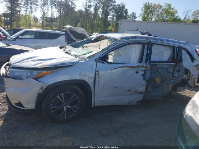 5TDKKRFH9GS172801 Toyota Highlander Xle V6