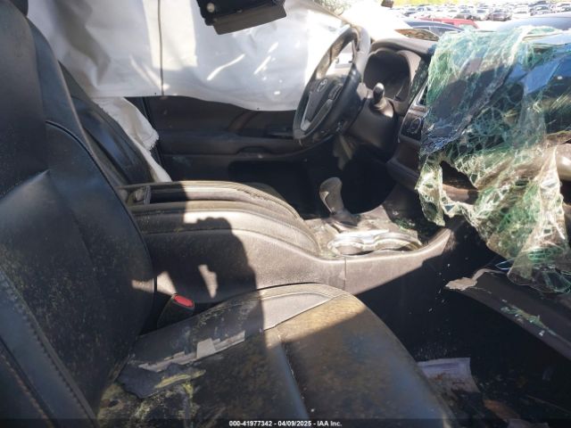 5TDKKRFH9GS172801 Toyota Highlander Xle V6
