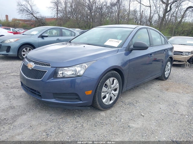 1G1PA5SH1E7456088 Chevrolet Cruze Ls Auto