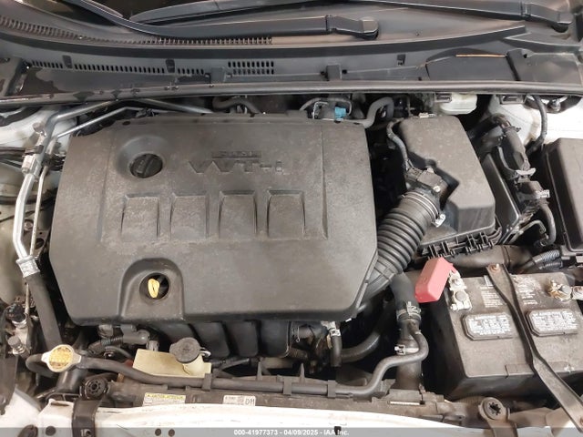 5YFBURHE8HP573926 Toyota Corolla Se Special Edition