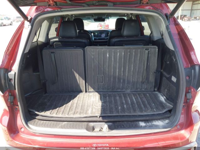 5TDJZRFH1KS610064 Toyota Highlander Se