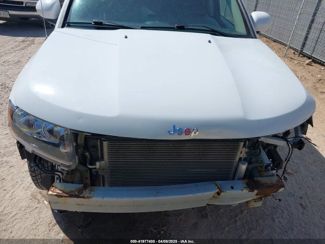 1C4NJDEB4GD767731 Jeep Compass High Altitude Edition