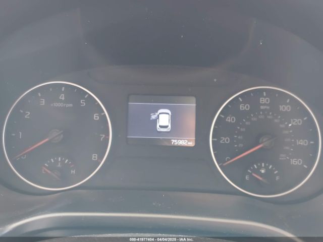 KNDEU2AA3M7204172 KIA SELTOS S