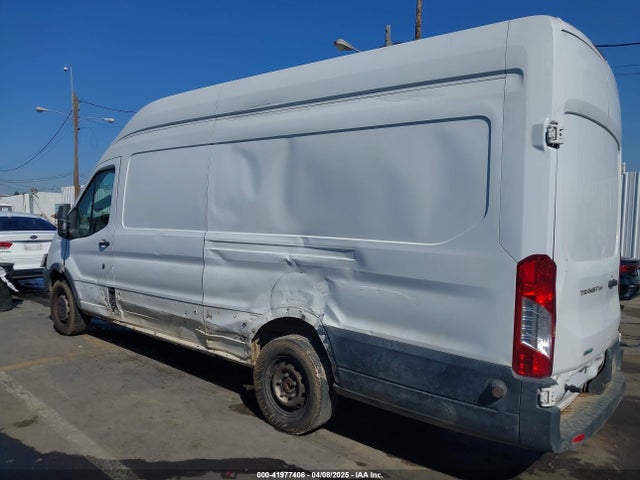 1FTBW3XG2HKA66013 Ford 2017