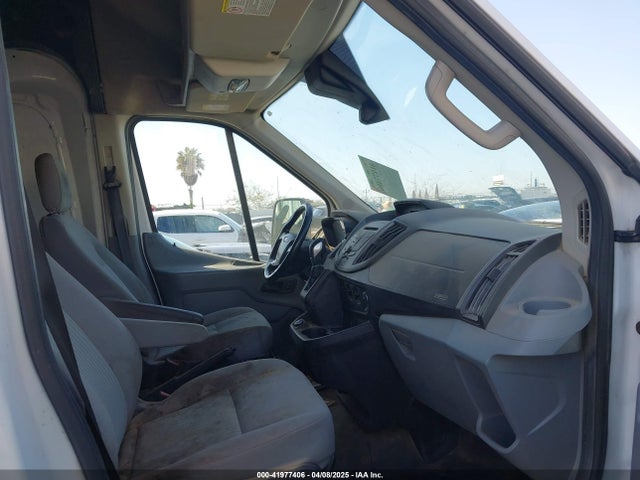 1FTBW3XG2HKA66013 Ford 2017