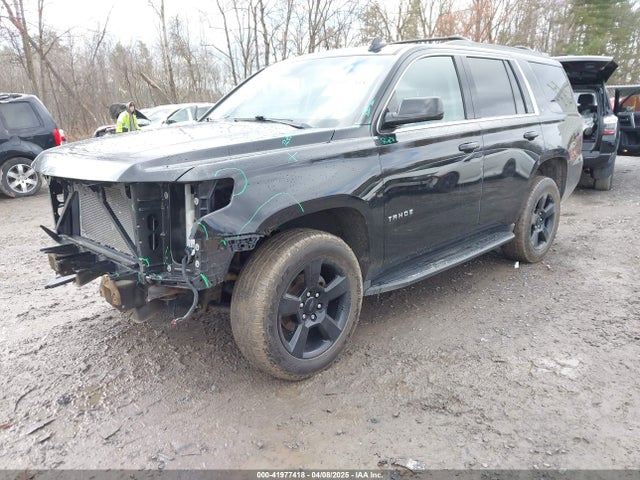 1GNSKBKC7JR276427 Chevrolet Tahoe Lt