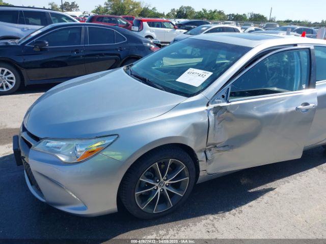 4T1BF1FK8HU275248 Toyota CAMRY XSE