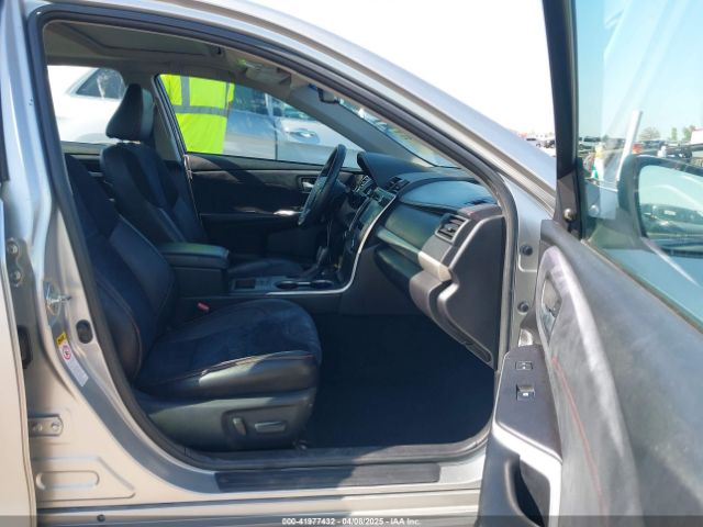 4T1BF1FK8HU275248 Toyota CAMRY XSE