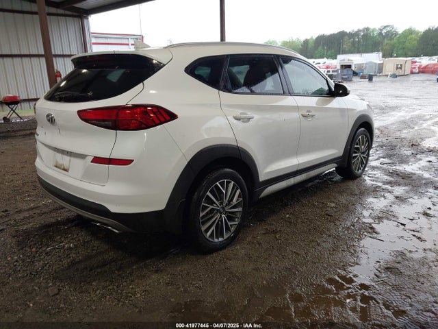 KM8J33AL4MU291697 Hyundai TUCSON SEL