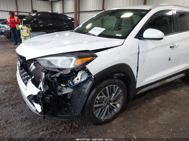 KM8J33AL4MU291697 Hyundai TUCSON SEL