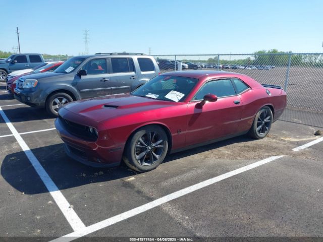 2C3CDZGGXNH109629 Dodge Challenger Sxt Awd