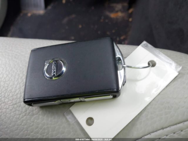 LYV102DK8KB191507 Volvo Xc60 T5 Momentum
