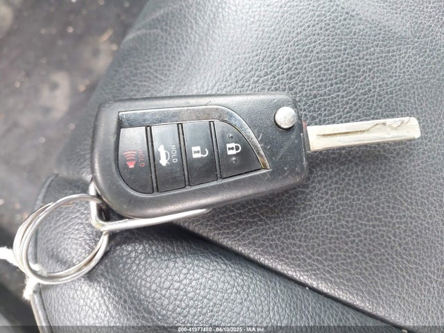 4T1B11HK3KU755068 Toyota CAMRY SE
