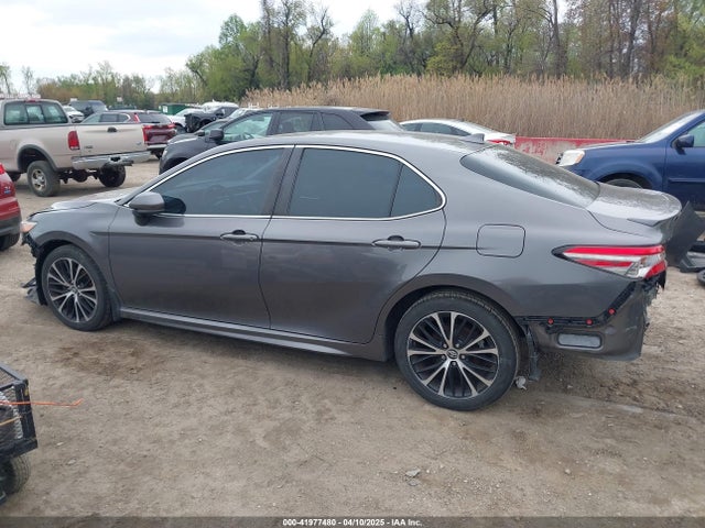 4T1B11HK3KU755068 Toyota CAMRY SE