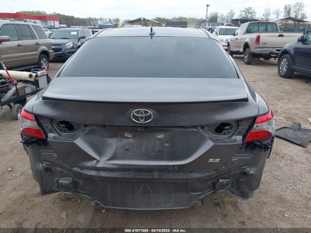 4T1B11HK3KU755068 Toyota CAMRY SE