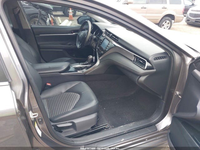 4T1B11HK3KU755068 Toyota CAMRY SE