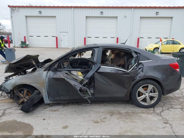 1G1PE5SB9E7480932 Chevrolet Cruze 2lt Auto