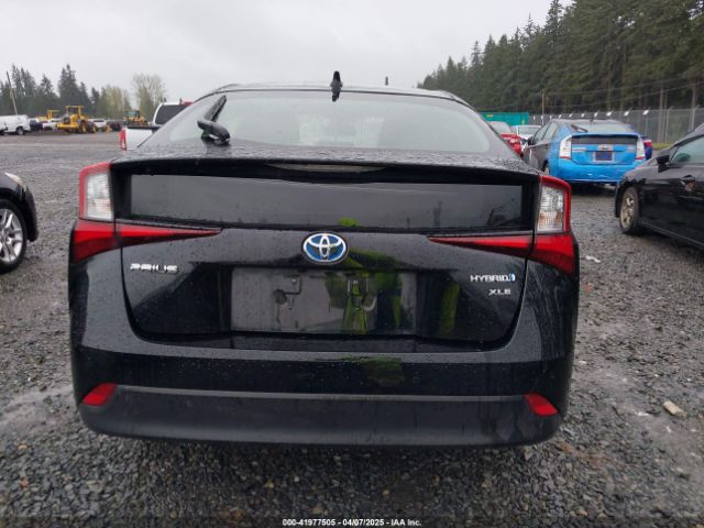JTDKAMFU2N3154674 Toyota PRIUS XLE