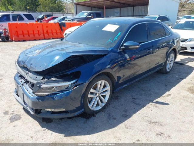 1VWBA7A37JC033694 Volkswagen Passat 2.0t Se