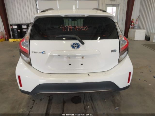 JTDKDTB38J1599974 Toyota Prius C Two