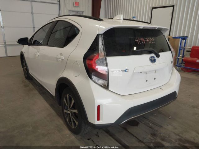 JTDKDTB38J1599974 Toyota Prius C Two